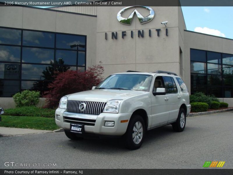 Cashmere Tri-Coat / Camel 2006 Mercury Mountaineer Luxury AWD