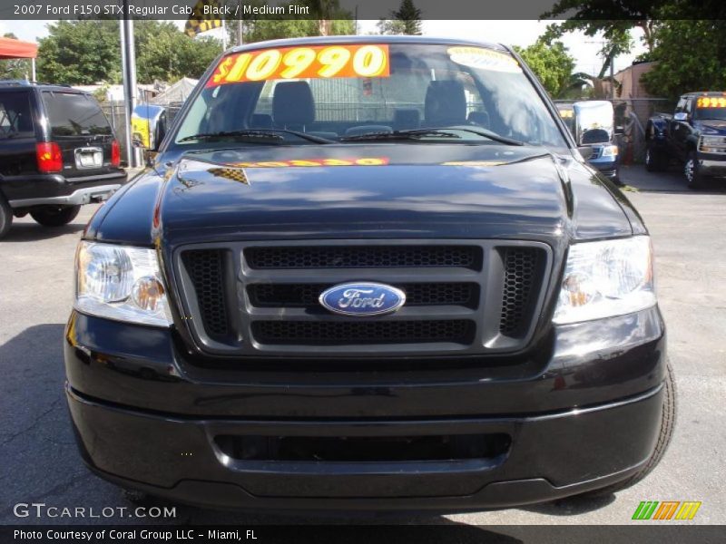 Black / Medium Flint 2007 Ford F150 STX Regular Cab