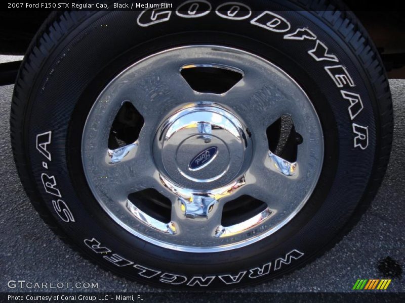 Black / Medium Flint 2007 Ford F150 STX Regular Cab