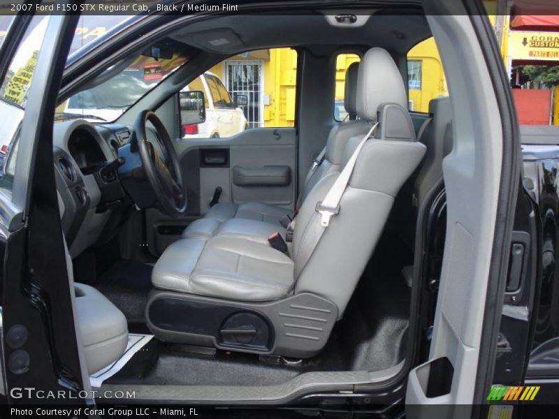 Black / Medium Flint 2007 Ford F150 STX Regular Cab