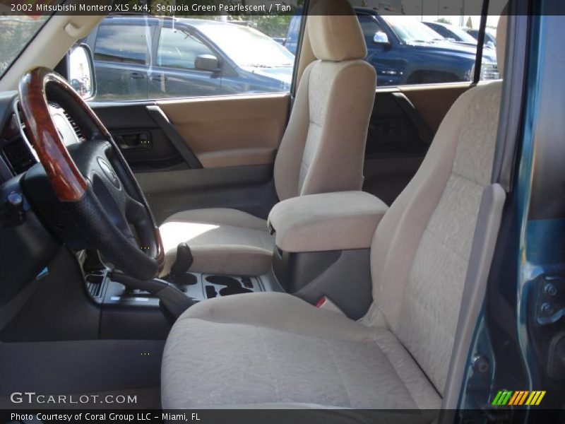 Sequoia Green Pearlescent / Tan 2002 Mitsubishi Montero XLS 4x4
