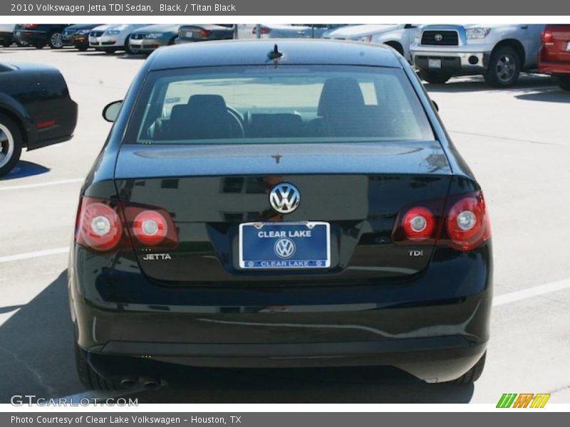 Black / Titan Black 2010 Volkswagen Jetta TDI Sedan