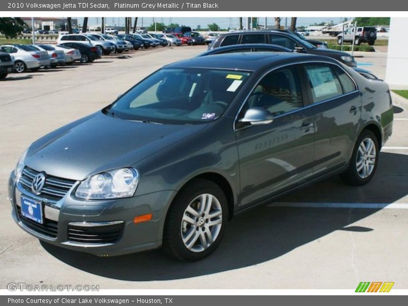 Platinum Grey Metallic / Titan Black 2010 Volkswagen Jetta TDI Sedan