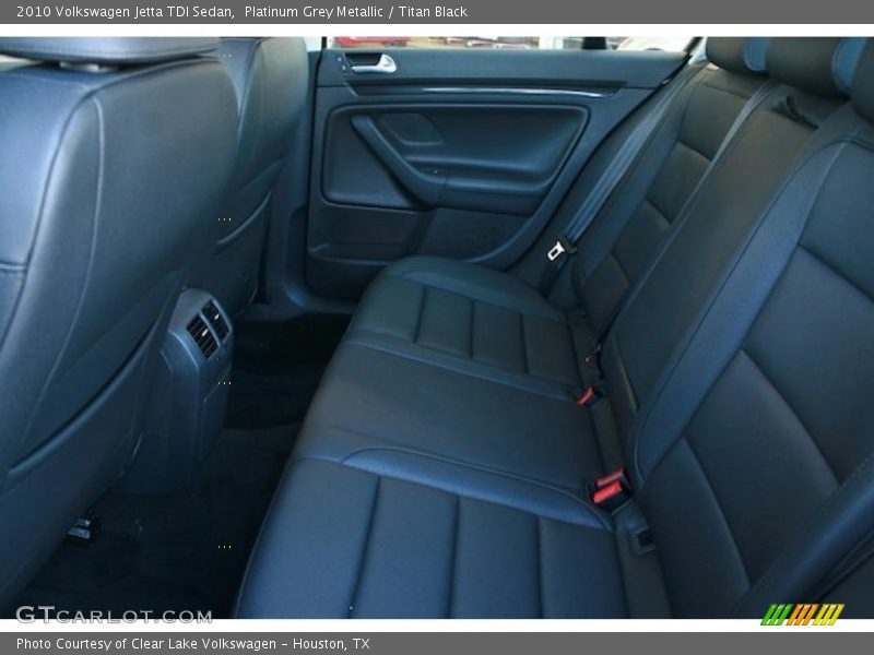 Platinum Grey Metallic / Titan Black 2010 Volkswagen Jetta TDI Sedan