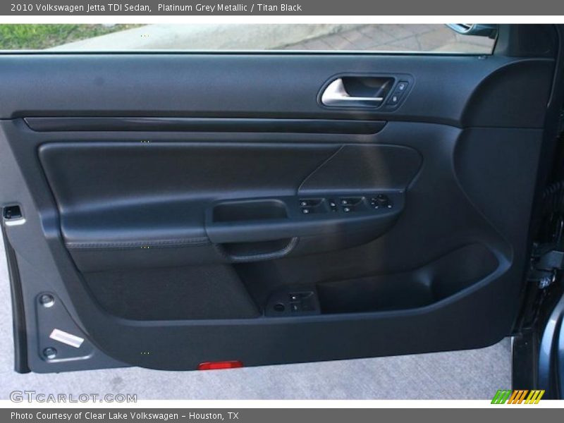 Platinum Grey Metallic / Titan Black 2010 Volkswagen Jetta TDI Sedan