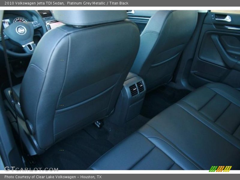 Platinum Grey Metallic / Titan Black 2010 Volkswagen Jetta TDI Sedan