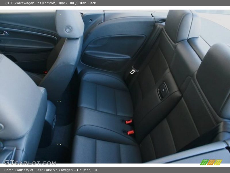 Black Uni / Titan Black 2010 Volkswagen Eos Komfort