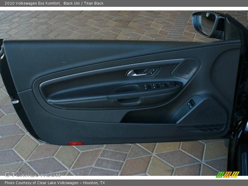 Black Uni / Titan Black 2010 Volkswagen Eos Komfort