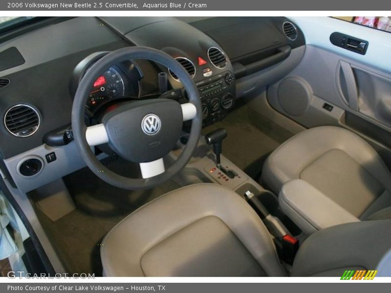 Aquarius Blue / Cream 2006 Volkswagen New Beetle 2.5 Convertible