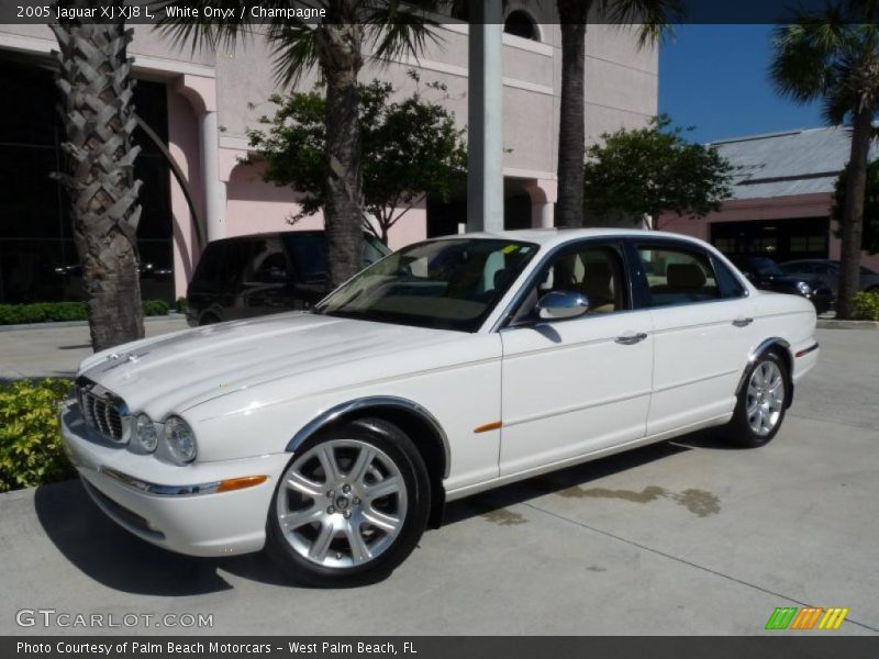 White Onyx / Champagne 2005 Jaguar XJ XJ8 L