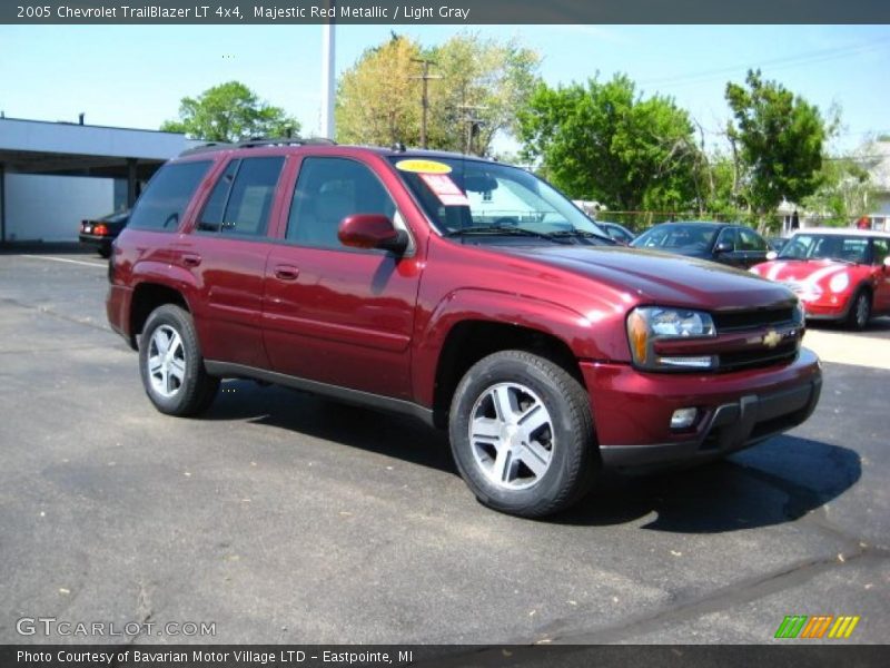 Majestic Red Metallic / Light Gray 2005 Chevrolet TrailBlazer LT 4x4