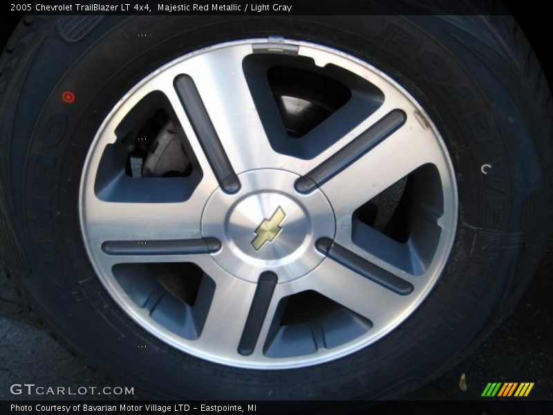 Majestic Red Metallic / Light Gray 2005 Chevrolet TrailBlazer LT 4x4
