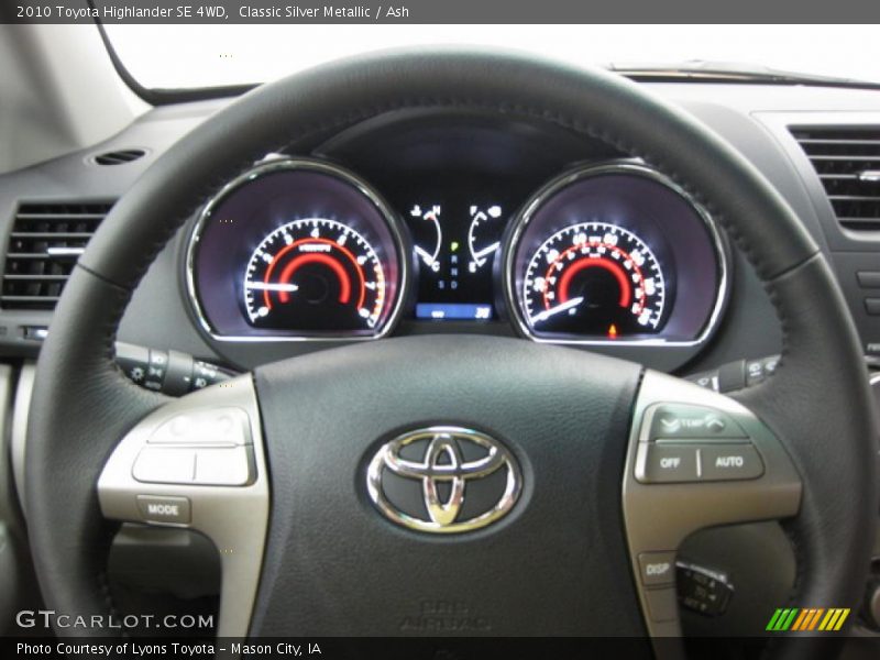 Classic Silver Metallic / Ash 2010 Toyota Highlander SE 4WD