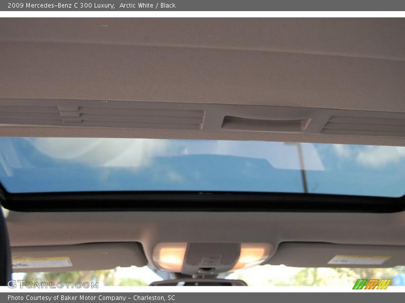 Arctic White / Black 2009 Mercedes-Benz C 300 Luxury