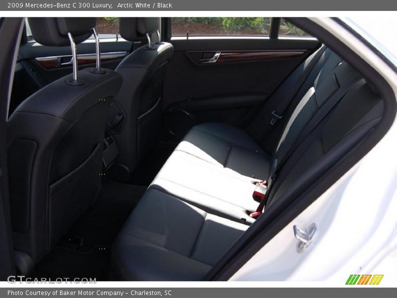 Arctic White / Black 2009 Mercedes-Benz C 300 Luxury