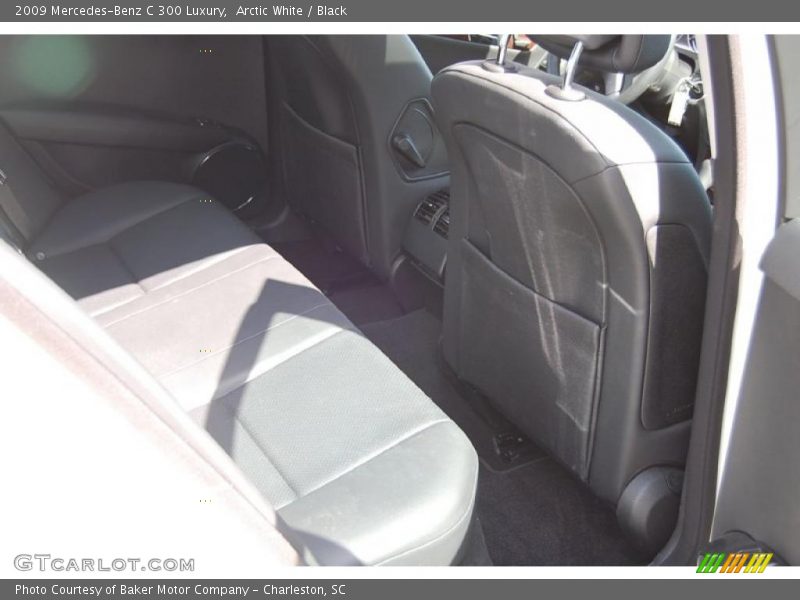Arctic White / Black 2009 Mercedes-Benz C 300 Luxury