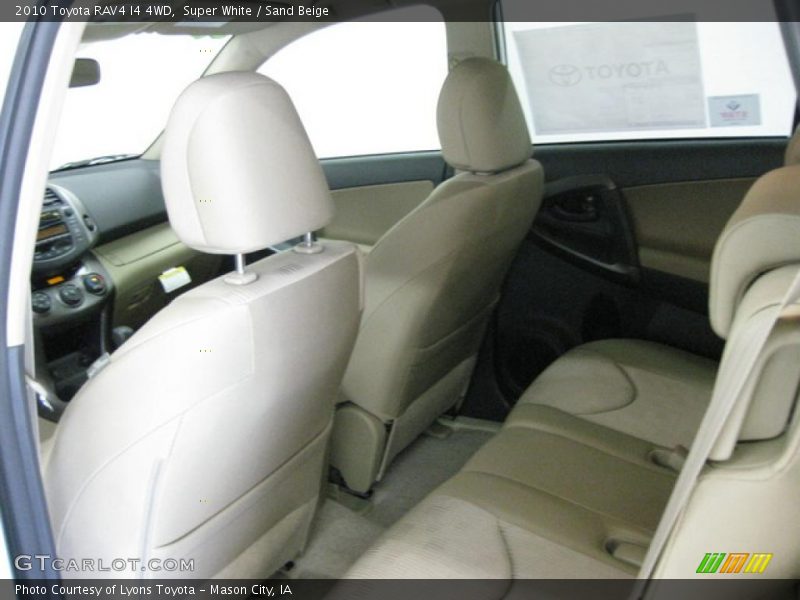 Super White / Sand Beige 2010 Toyota RAV4 I4 4WD
