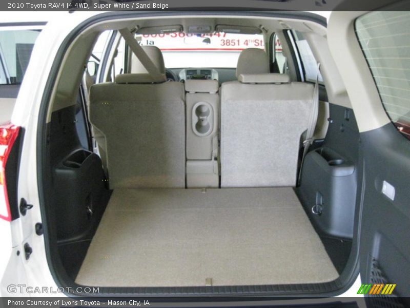 Super White / Sand Beige 2010 Toyota RAV4 I4 4WD