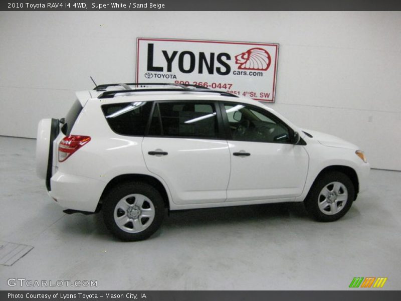 Super White / Sand Beige 2010 Toyota RAV4 I4 4WD