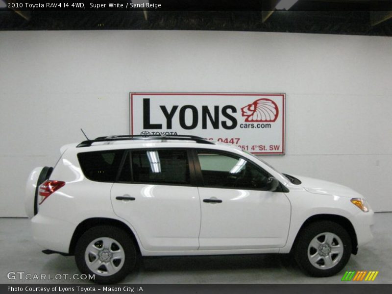Super White / Sand Beige 2010 Toyota RAV4 I4 4WD