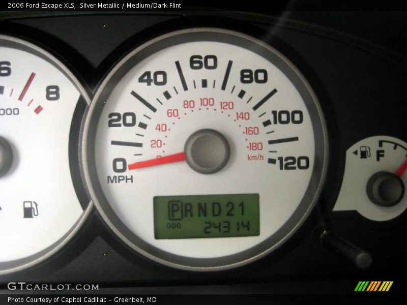 Silver Metallic / Medium/Dark Flint 2006 Ford Escape XLS