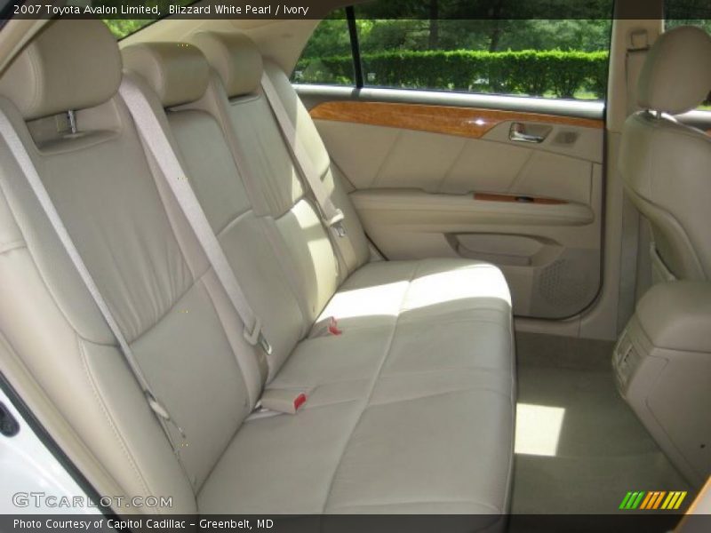 Blizzard White Pearl / Ivory 2007 Toyota Avalon Limited