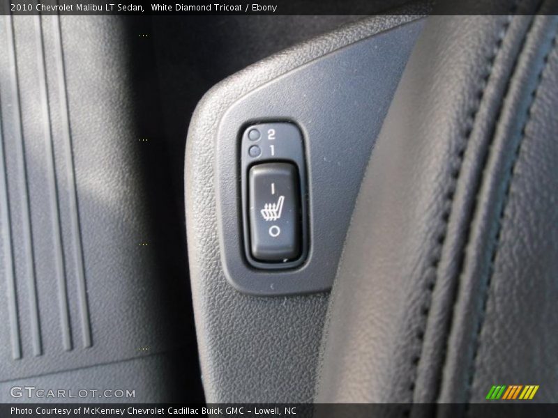 White Diamond Tricoat / Ebony 2010 Chevrolet Malibu LT Sedan