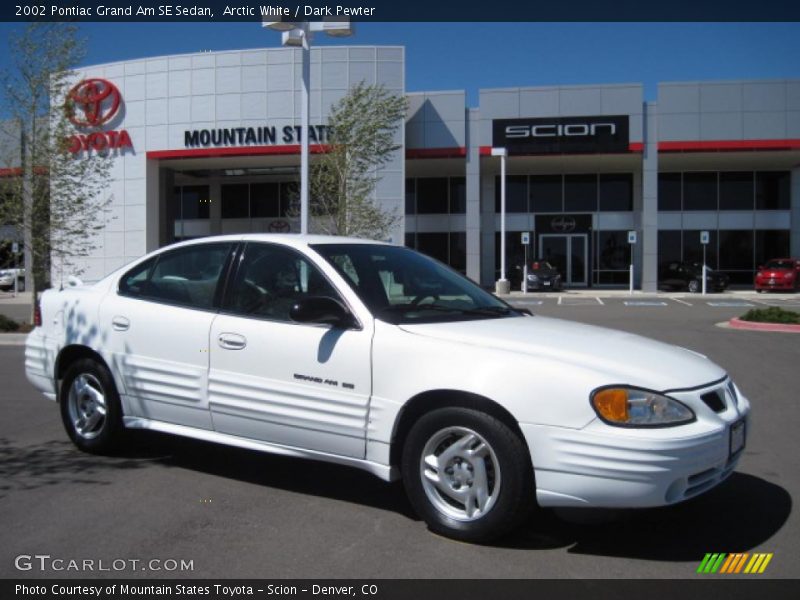 Arctic White / Dark Pewter 2002 Pontiac Grand Am SE Sedan