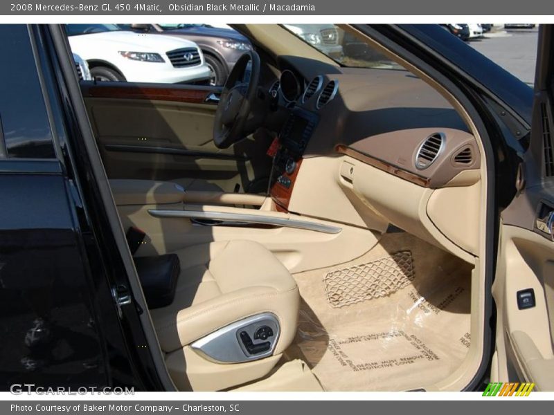 Obsidian Black Metallic / Macadamia 2008 Mercedes-Benz GL 450 4Matic