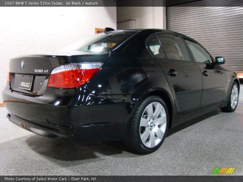 Jet Black / Auburn 2007 BMW 5 Series 530xi Sedan