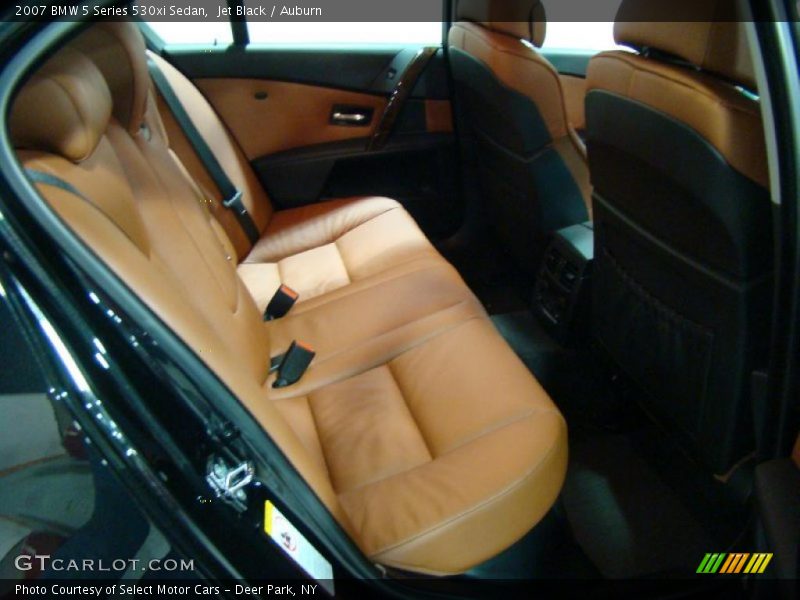 Jet Black / Auburn 2007 BMW 5 Series 530xi Sedan