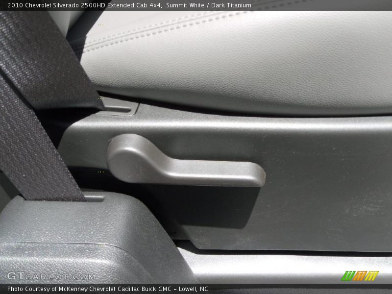 Summit White / Dark Titanium 2010 Chevrolet Silverado 2500HD Extended Cab 4x4