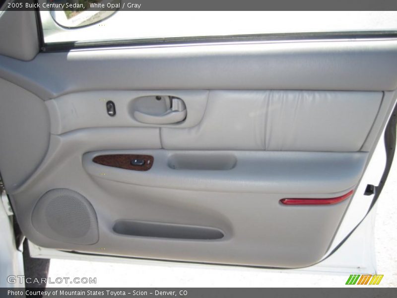 White Opal / Gray 2005 Buick Century Sedan