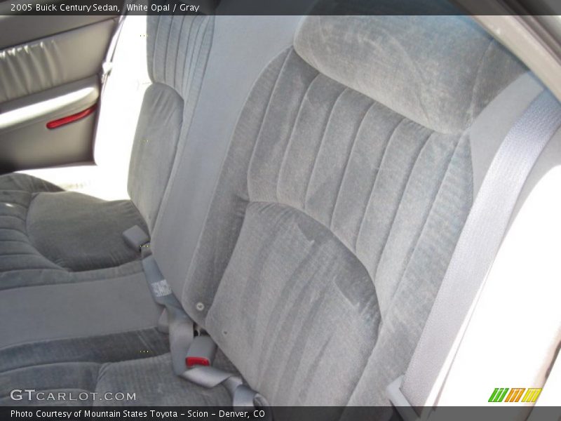 White Opal / Gray 2005 Buick Century Sedan