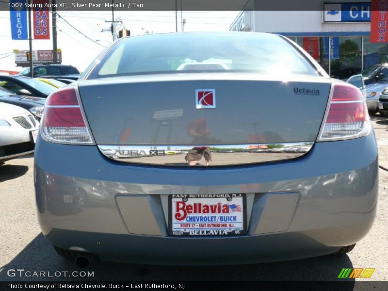 Silver Pearl Metallic / Tan 2007 Saturn Aura XE