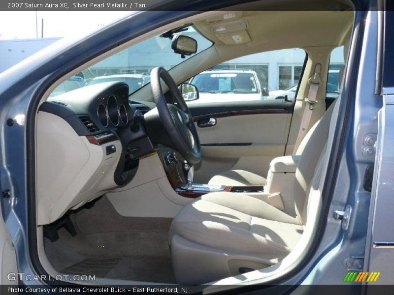 Silver Pearl Metallic / Tan 2007 Saturn Aura XE