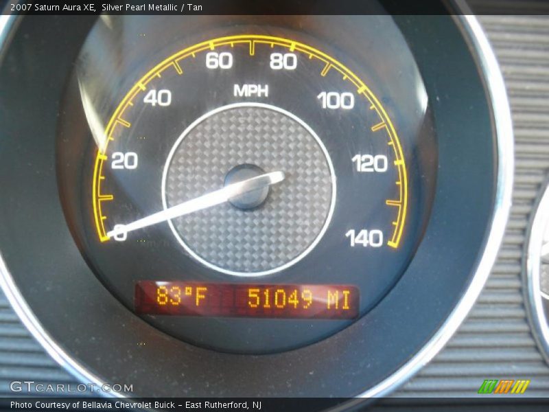Silver Pearl Metallic / Tan 2007 Saturn Aura XE