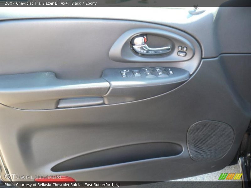 Black / Ebony 2007 Chevrolet TrailBlazer LT 4x4