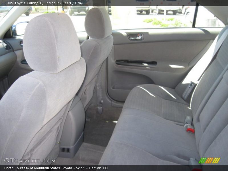 Indigo Ink Pearl / Gray 2005 Toyota Camry LE