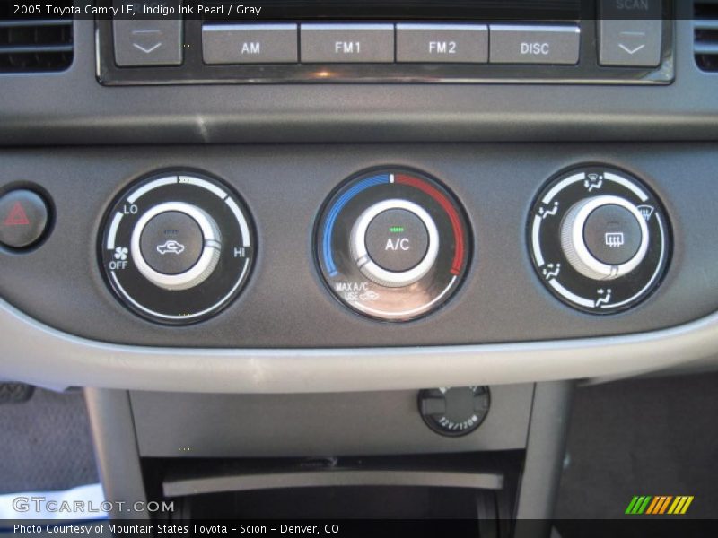 Indigo Ink Pearl / Gray 2005 Toyota Camry LE