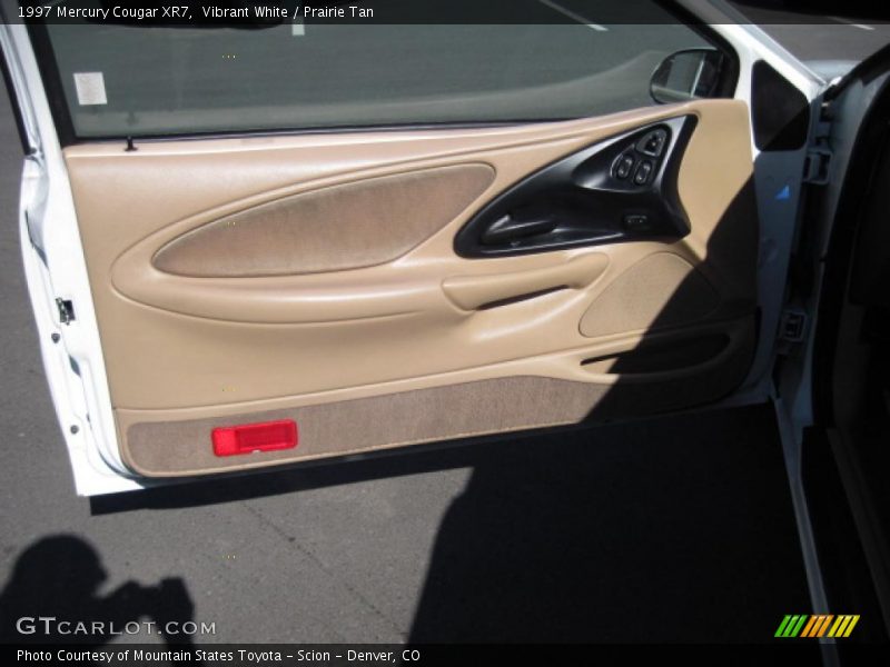 Vibrant White / Prairie Tan 1997 Mercury Cougar XR7