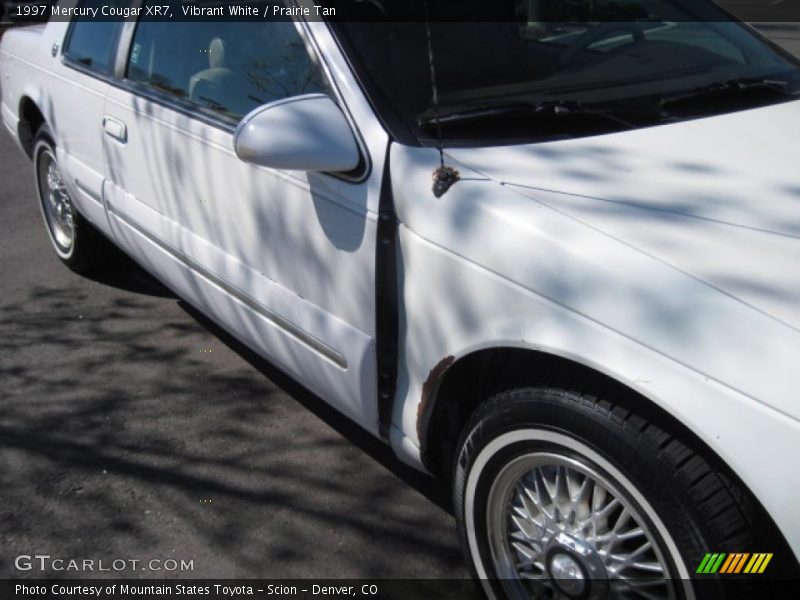 Vibrant White / Prairie Tan 1997 Mercury Cougar XR7
