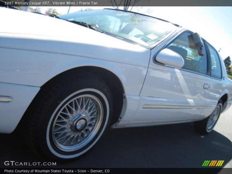 Vibrant White / Prairie Tan 1997 Mercury Cougar XR7
