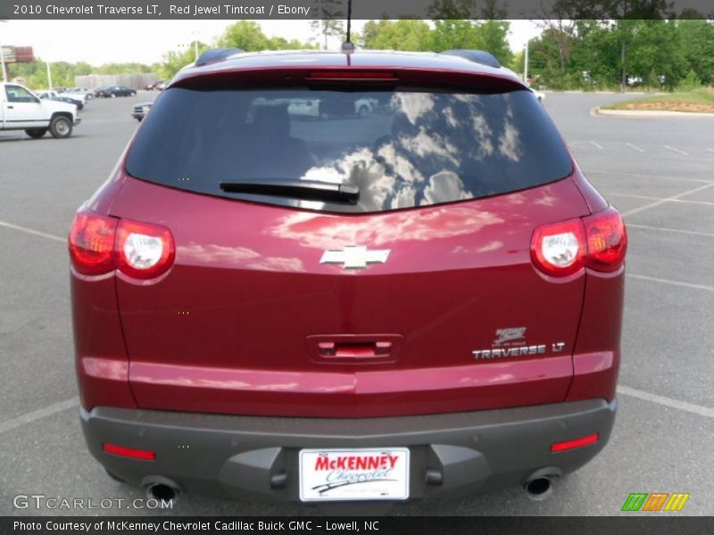 Red Jewel Tintcoat / Ebony 2010 Chevrolet Traverse LT