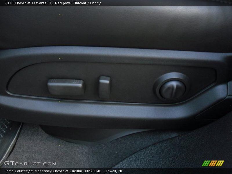 Red Jewel Tintcoat / Ebony 2010 Chevrolet Traverse LT