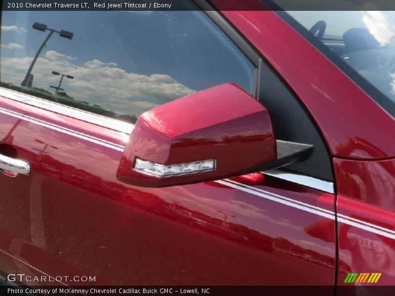 Red Jewel Tintcoat / Ebony 2010 Chevrolet Traverse LT
