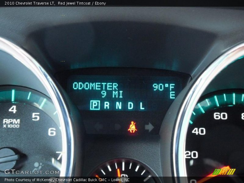 Red Jewel Tintcoat / Ebony 2010 Chevrolet Traverse LT