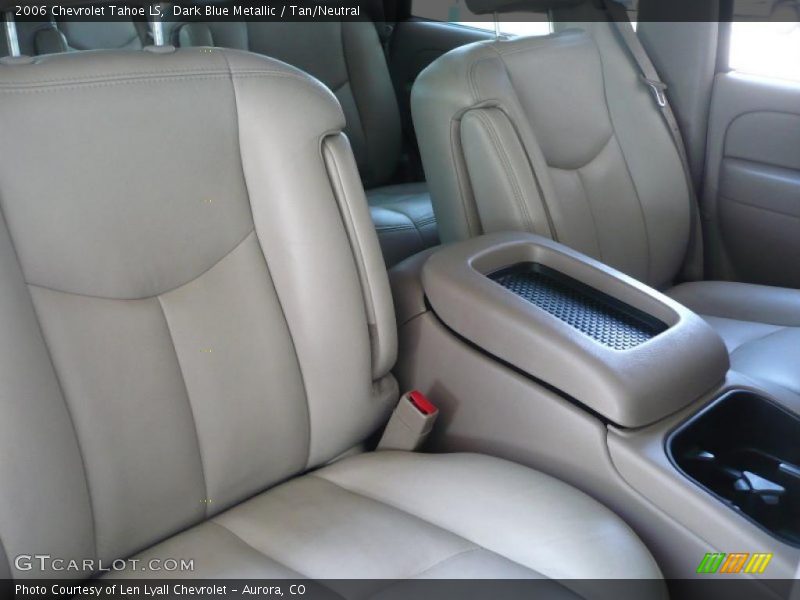 Dark Blue Metallic / Tan/Neutral 2006 Chevrolet Tahoe LS