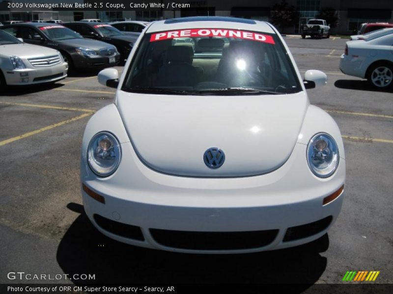 Candy White / Cream 2009 Volkswagen New Beetle 2.5 Coupe