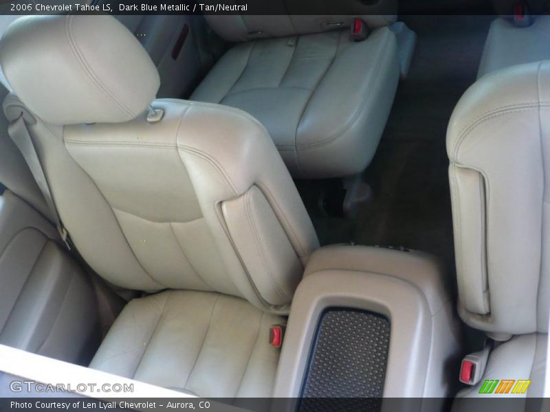 Dark Blue Metallic / Tan/Neutral 2006 Chevrolet Tahoe LS